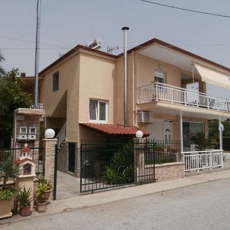 Villa Finikas Vrasná Zewnętrze zdjęcie