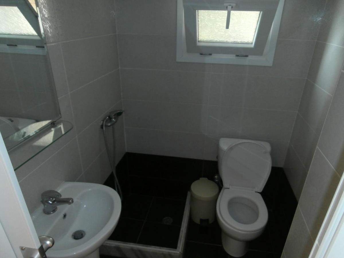Villa Finikas Vrasná Zewnętrze zdjęcie