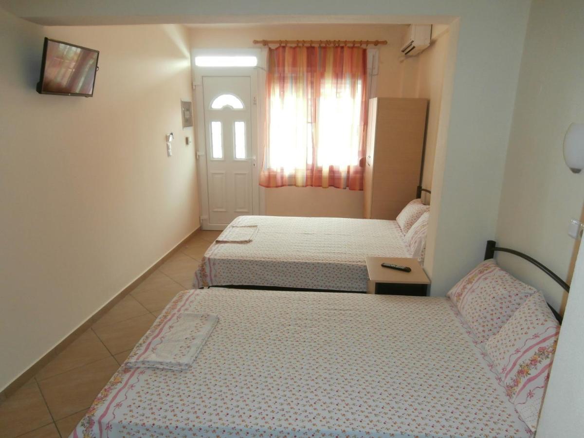Villa Finikas Vrasná Zewnętrze zdjęcie