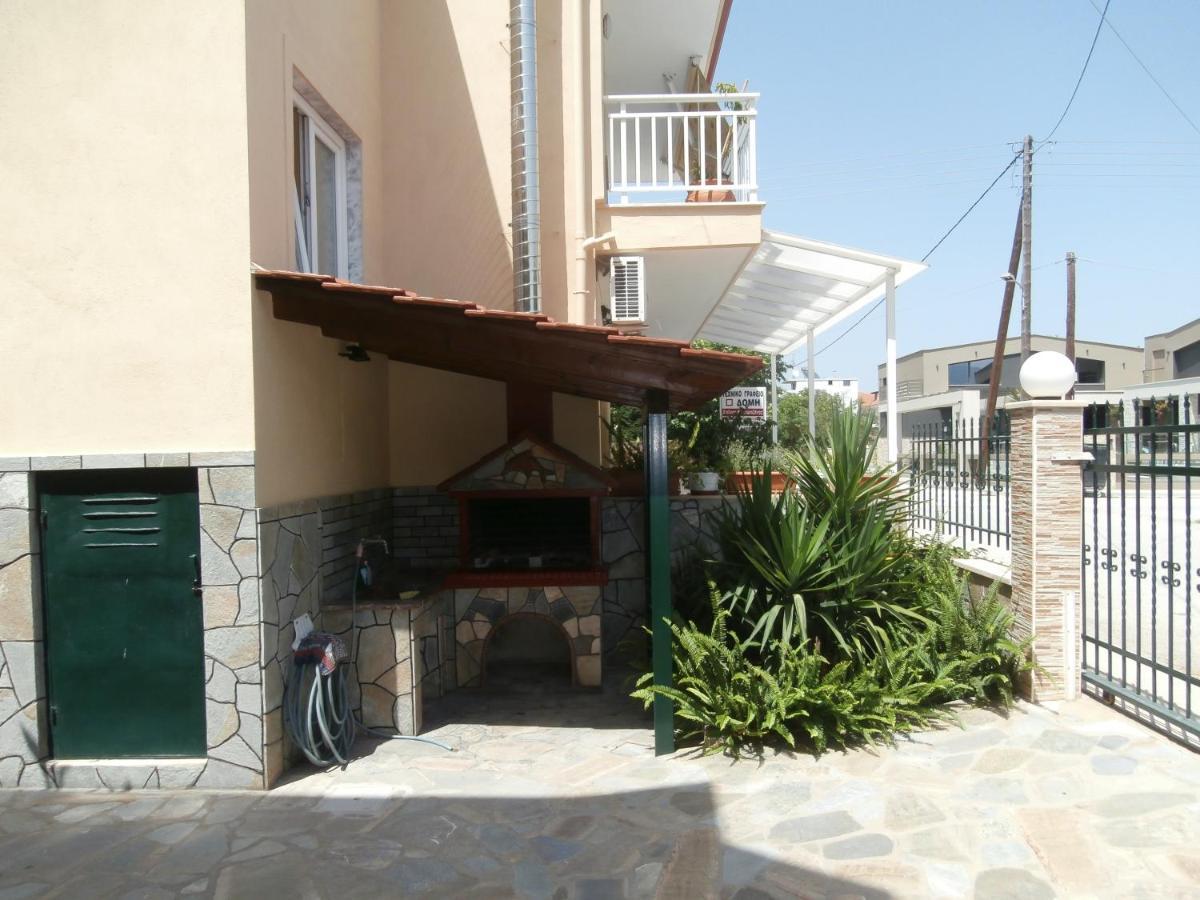 Villa Finikas Vrasná Zewnętrze zdjęcie